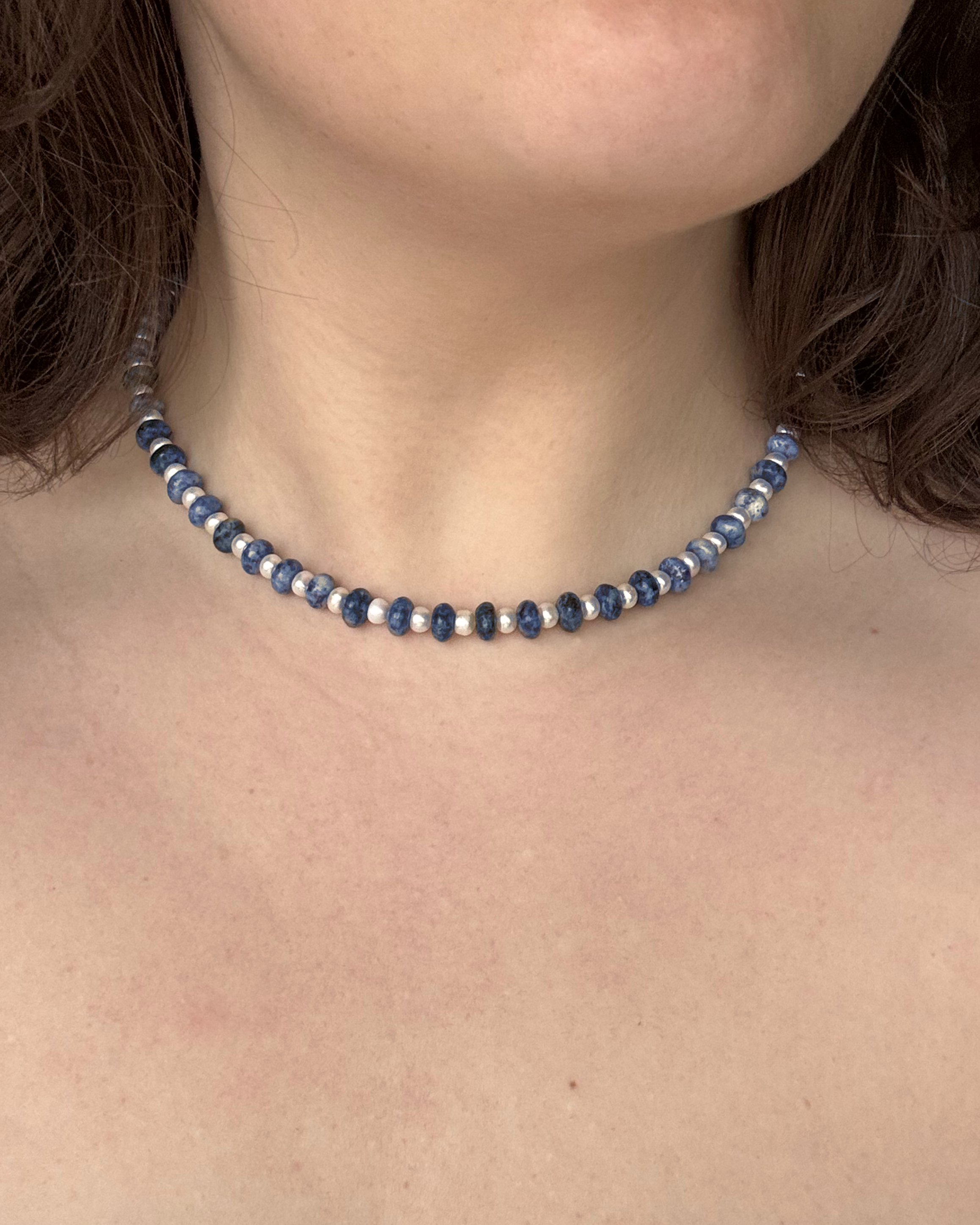 Rondelle Rock Necklace in Denim/Pearl